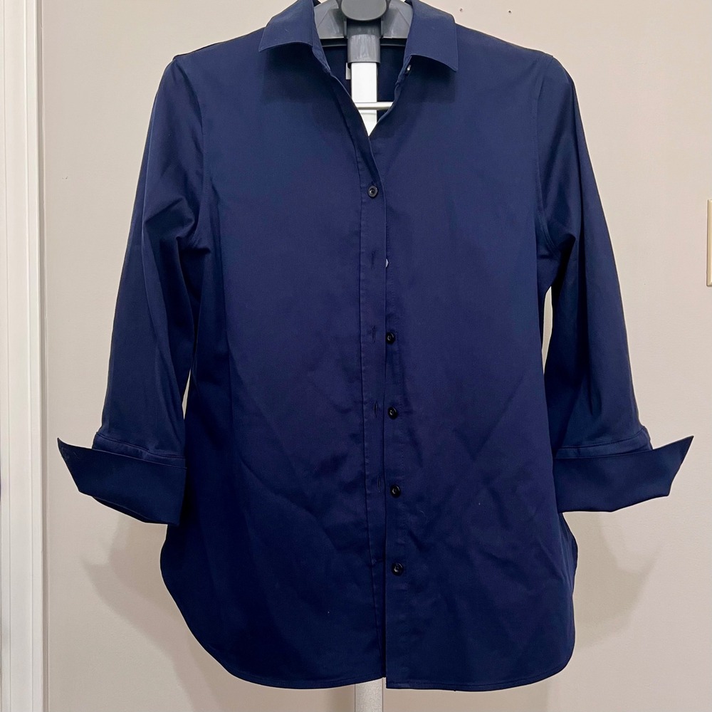 Chicos No-Iron Chic Stretch Navy Blue Button Down Shirt Size 1 US 8 Medium